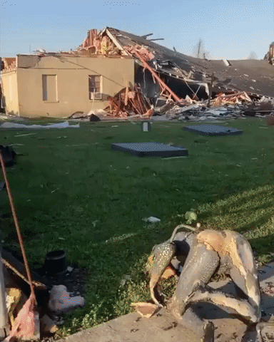 Powerful Tornado Severely Damages New Orleans Neighborhoods