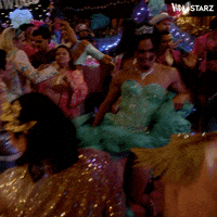 Happy Dancing Queen GIF by Vida