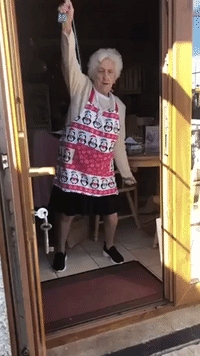 92-Year-Old Irish Grandma Uses Resistance Band to Exercise on Her Birthday