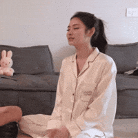 Anna Pray GIF