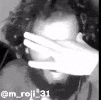 Mroji31 GIF