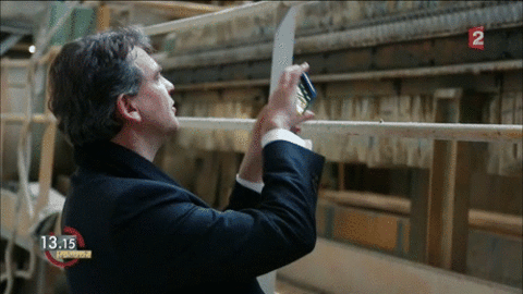 arnaud montebourg photo GIF by franceinfo