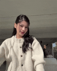 Pose Smile GIF