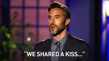 Tv Show Reaction GIF by LogoTV