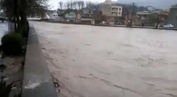 Iranian Red Crescent Responds to Deadly Floods