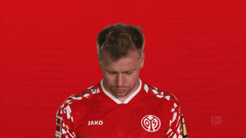 Look Up Mainz 05 GIF by Bundesliga