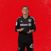 Womens Football GIF by FC Bayern Women