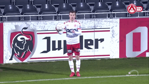 football kvk GIF by KV Kortrijk
