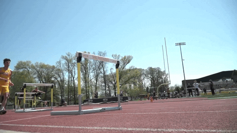 Track Running GIF by Valparaiso University