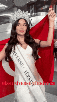 Ce GIF