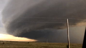 Thick Cloud in Oklahoma Sky as Damaging Storms Move In