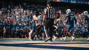 Cincinnati Football GIF by Cincinnati Bearcats