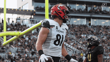 College Football Dancing GIF by Cincinnati Bearcats