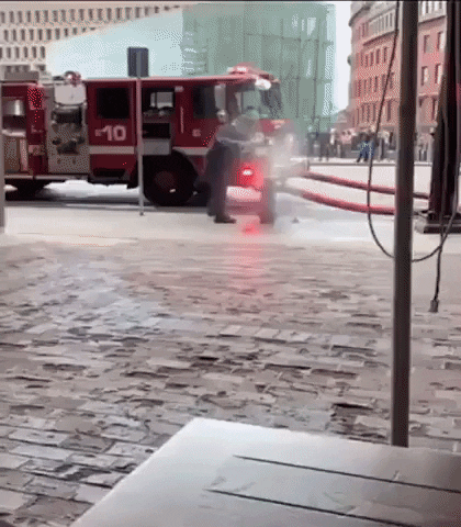 BaklolGifs giphyupload gifvif fus ro dah GIF