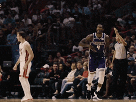 nba win GIF by Sacramento Kings
