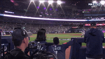 Seattle Mariners Kiss GIF by MLB