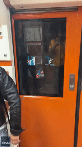 Madrid Metro Passengers Shocked as Rainwater Pours Down Side of Carriage During Storm