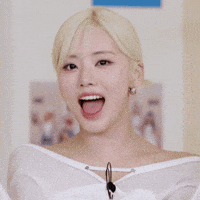 CuteMorrow fresh megan fromis9 프로미스나인 GIF