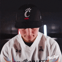 College Baseball GIF by Cincinnati Bearcats