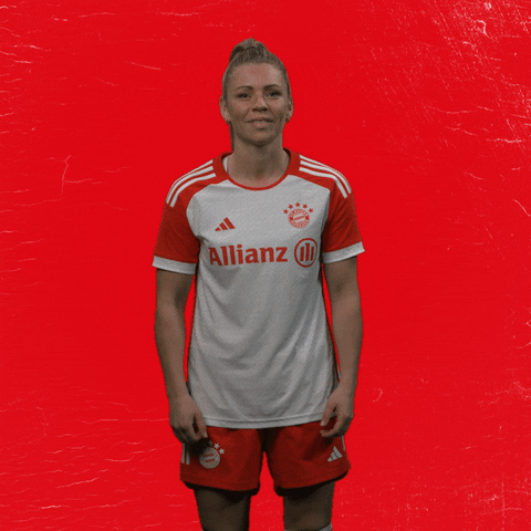 Womens Football GIF by FC Bayern Women