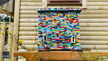 Beekeeper Buzzing to Show Fully Functional Lego Beehive