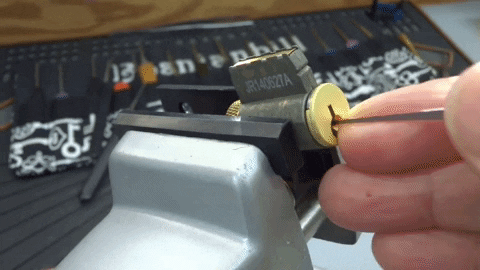 comment-economiser giphyupload GIF
