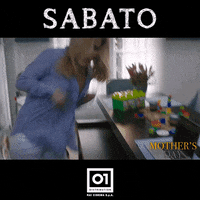 kate hudson shock GIF by 01 Distribution