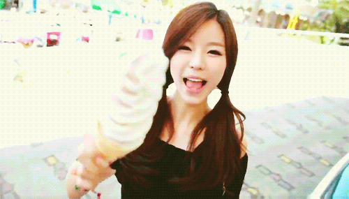 ice cream ulzzang girl GIF
