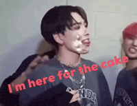 Faye_queenoftheunderworld ateez hongjoong im here for the cake ateez cake GIF