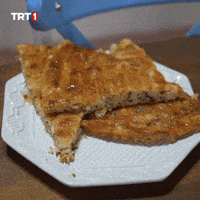 Hungry Cake GIF by TRT