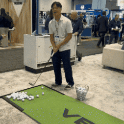 Golf Travis GIF