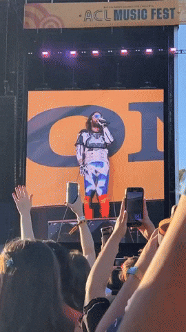 Jared Leto Leaps Onto Stage at Austin City Limits 