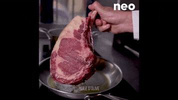 neo_tv_officiel steak neo viande cote de boeuf GIF