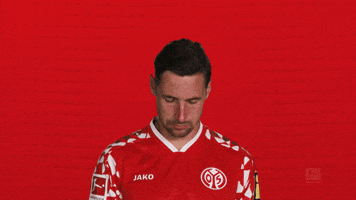 Look Up Mainz 05 GIF by Bundesliga