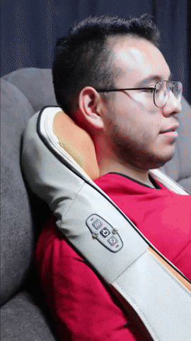 edgarchumpitaz giphyupload GIF