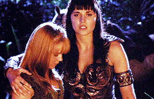 lucy lawless GIF