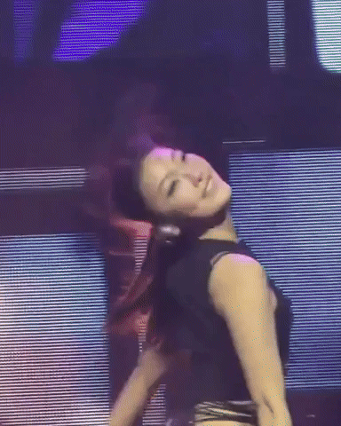 katsgivs giphycreatortest pretty girl katseye yoonchae GIF