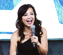ming na wen GIF