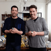 celebrate new years GIF