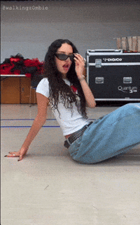 Daniela GIF