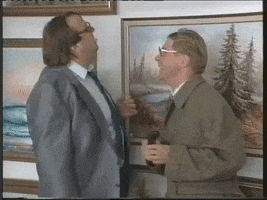 Tyyliluuri jump scary scared prank GIF