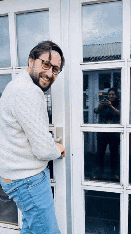 laurabenik giphyupload GIF