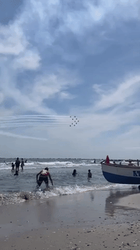 Thousands Gather for Atlantic City Airshow