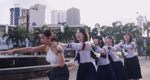 KoroEunectes giphyupload atarashii gakko GIF