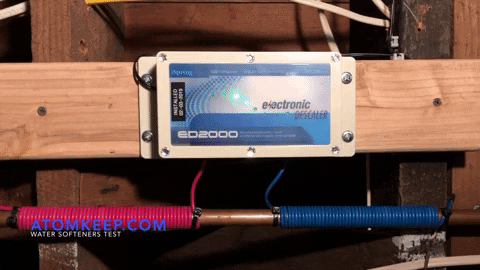 atomkeep giphygifmaker GIF