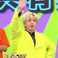邱鋒澤 GIF