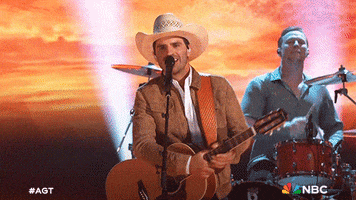 Season 18 Singing GIF by America's Got Talent
