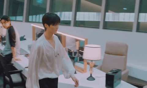frieddum korean drama lovely runner byeon woo seok корейская дорама GIF