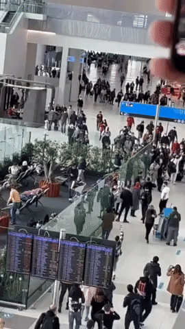 Flights Resume at Istanbul Airport After Passenger Protest