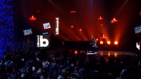 nyre 17 GIF by New Year's Rockin' Eve